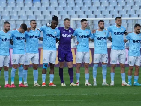 ¡Papelón! Minuto de silencio termina en insólita confusión