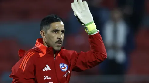 Claudio Bravo aclaró por qué no ha tenido una despedida con Colo Colo o la selección chilena.