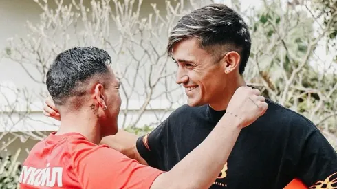 Pablo Solari con su compañero argentino Esequiel Barco en Spartak Moscú.