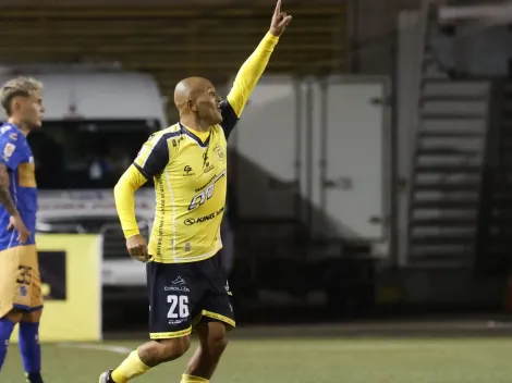 Chupete Suazo reaparece con golazo en Copa Chile