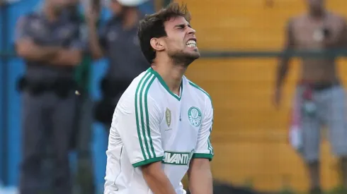 Valdivia sumó nueva polémica por pololeo con Orsini