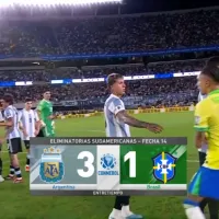 Se puso densa la cosa: pelea en el Argentina vs Brasil por culpa de Raphinha
