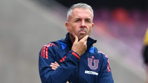 Gustavo Álvarez toma decisiones importantes antes de la Copa Libertadores.