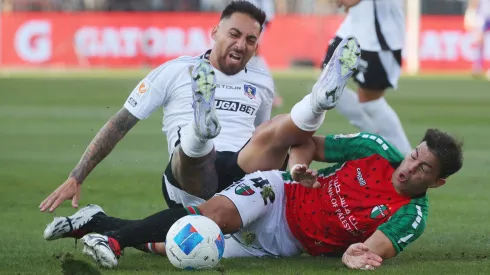 Javier Correa sigue sin marcar en Colo Colo en las últimas fechas.