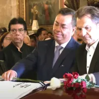 El impasse de Aníbal Mosa en la despedida Tommy Rey: sacaron camiseta de Colo Colo