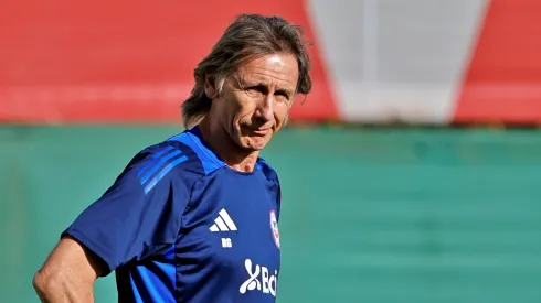 Gareca de momento no se mueve de la Roja.