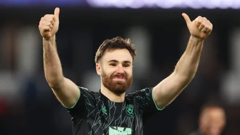 Ben Brereton vive un dulce momento en el fútbol inglés, pese a estar cortado por Ricardo Gareca.