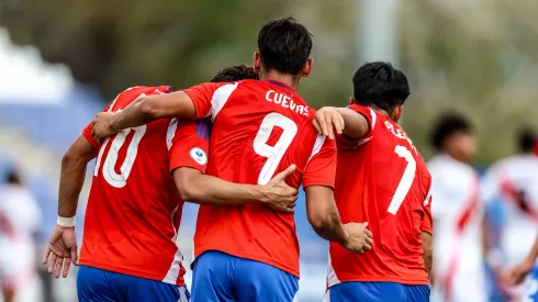 Chile gana, gusta y golea a Perú en el Sudamericano Sub 17.