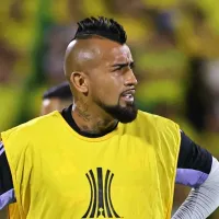 Arturo Vidal comparte el infierno que vive Colo Colo para volver a Chile desde Colombia