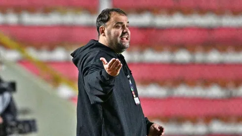 Coto Sierra terminó muy disconforme con el debut en la Copa Sudamericana.