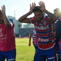 Revelan el millonario acuerdo final de Colo Colo con Fortaleza por el fichaje de Juan Martín Lucero