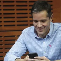 Michael Clark contraataca y responde duramente a la familia Schapira por el control de U de Chile