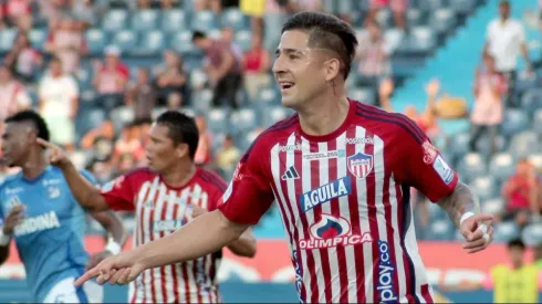 Guillermo Paiva jugando por Junior.