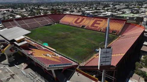 Hace casi un mes se viralizaron las imágenes de como se encontraba el Estadio Santa Laura.