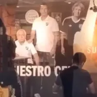 Video capta a trabajadores de Adidas removiendo publicidad de Colo Colo en una tienda