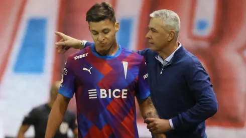 Destapan la razón de Tiago Nunes para cortar a Alfred Canales