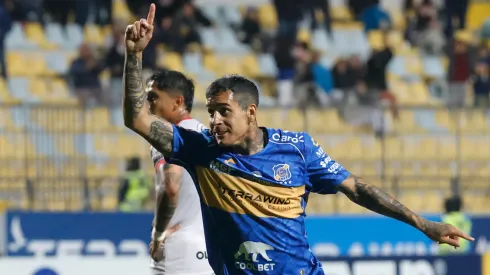 Everton le ganó 2-0 a Unión La Calera en la fecha 5 de la Copa Chile.