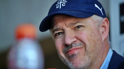 Juan Tagle seguirá como presidente de Cruzados tras nueve años en el cargo.