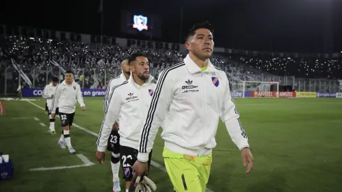 Colo Colo enfrenta a Racing en la Copa Libertadores