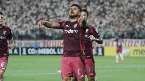 Pese a las críticas, los hinchas de River Plate extrañan a Paulo Díaz, aún más de cara al Superclásico.