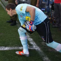 Se formó en Colo Colo, juega en Everton y recuerda la noche que le pudo costar la vida