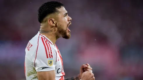 Paulo Díaz lamenta una lesión