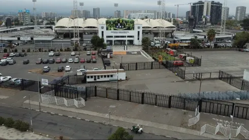 Afueras del Estadio Monumental.