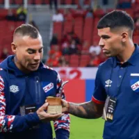 Eduardo Vargas recibe tremendo balón de oxígeno en Nacional de Uruguay…¡gracias a la figura top del equipo!