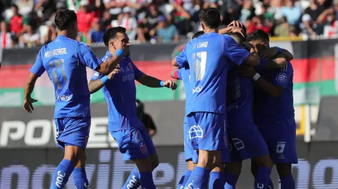 Universidad de Chile tiene el Clásico Universitario en la mira, y Gustavo Álvarez pone paños fríos a uno de los grandes miedos.