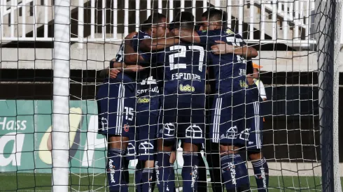 Un ex jugador de la U tiene un lindo presente.