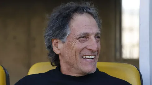 Una buena noticia le cayó al Comandante en un puesto donde tuvo farol rojo de emergencia.