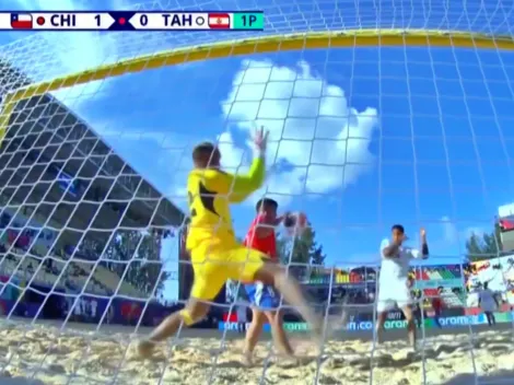 ¡Con la mano! El primer gol chileno en la historia del mundial playero