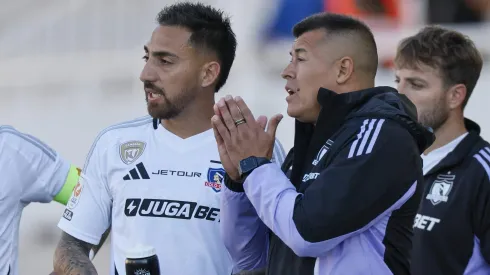 La delantera de Colo Colo está cuestionada, por lo que Jorge Almirón salió en su defensa.