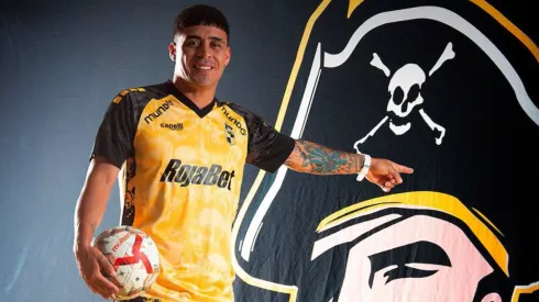 Brian Fernández duró apenas 10 días en Coquimbo Unido.