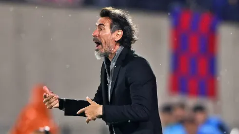 Estudiantes le pasó por arriba a la U en el Estadio Nacional.