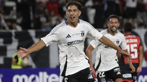 Almirón habló del momento de Salomón Rodríguez