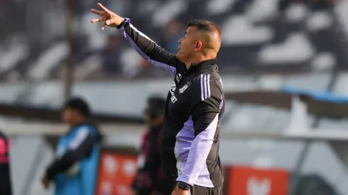 Jorge Almirón cambia el equipo para el partido de Colo Colo ante Limache.