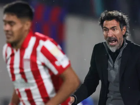 U de Chile atenta: DT de Estudiantes deja la escoba en Argentina