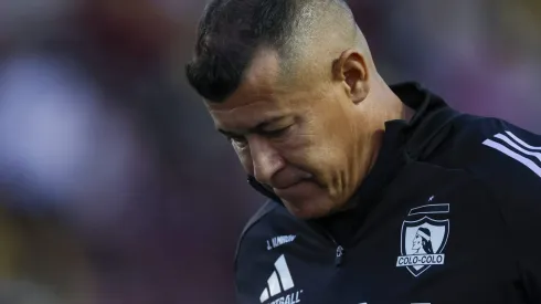 El ciclo de Jorge Almirón en Colo Colo vive sus últimas horas.