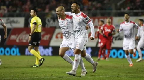 Unión La Calera recibe a Coquimbo Unido y necesita sostener su invicto como local.