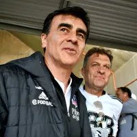 Colo Colo apuesta por lo conocido: Las pistas que acercan a Gustavo Quinteros al Cacique