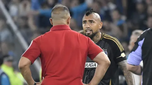 Yáñez cuenta que Vidal le faltó el respeto a Almirón