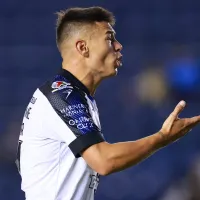 Volante que estuvo listo en la U de Chile y otro argentino apuntan a ser refuerzos en club que está a la venta