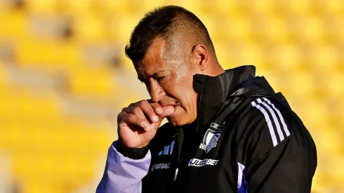 Almirón podría irse de Colo Colo hoy martes 20 de mayo.