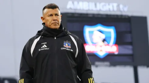 Jorge Almirón y Colo Colo ahora negocian para separar sus caminos.