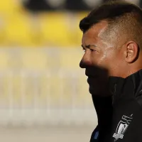 Tomó un fierro caliente con Quinteros: el candidato sorpresa para dirigir a Colo Colo post Almirón