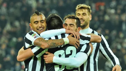 El DT ofrecido fue compañero de Vidal e Isla en la Juventus.