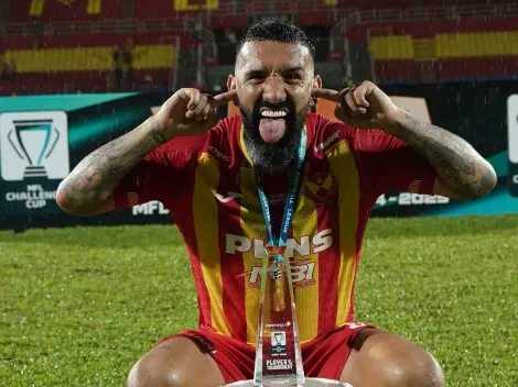 Ex goleador de la U vuelve a Chile: ficha en un rival directo