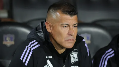 Jorge Almirón sigue siendo DT de Colo Colo