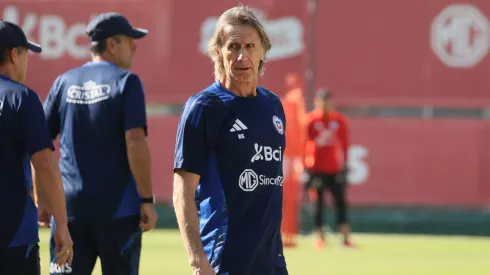 Ricardo Gareca trabaja en las Eliminatorias.